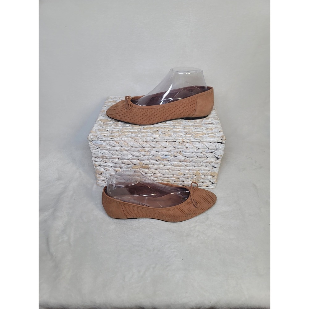 Modern Preppy 80s Balletcore Flats Preforated Tan Leather Office Casual Size 8.5